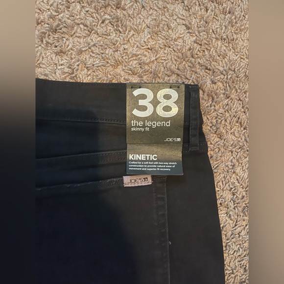 Joe’s Jeans
Men's Black Distressed Jeans
Size 38 
NWT - Picture 3 of 3